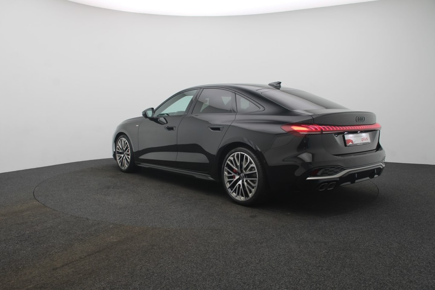 Bild über Audi A5 Limousine TDI 150 kW S tronic - für weitere Informationen kontaktieren Sie den Audi Partner
