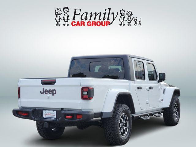 2025 Jeep Gladiator