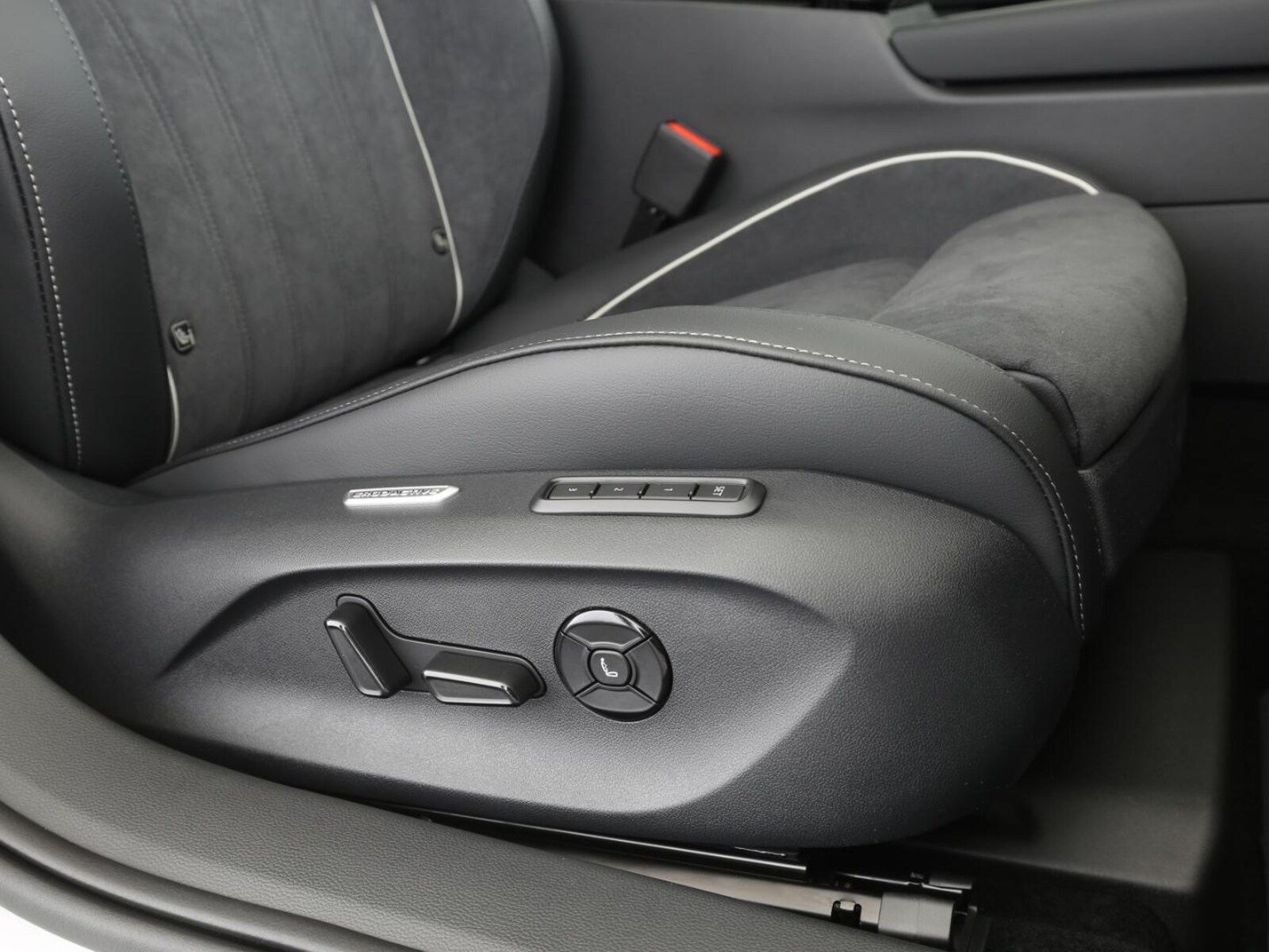Volkswagen Passat – Bild 15