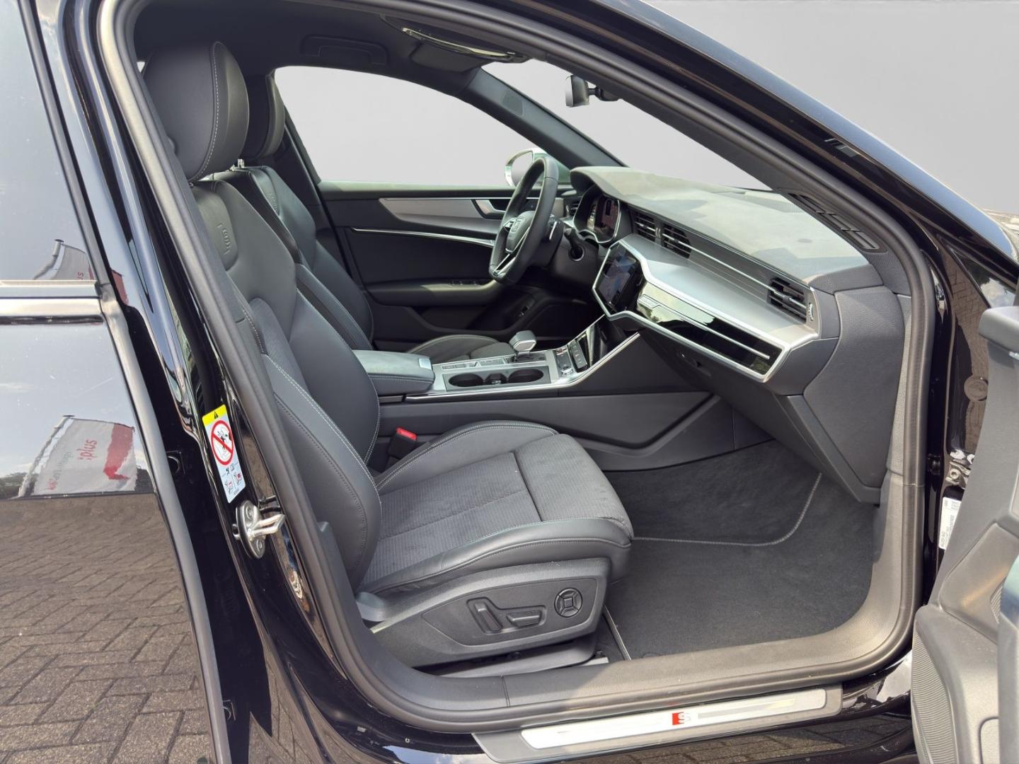 Image about Audi S6 Avant TDI quattro tiptronic