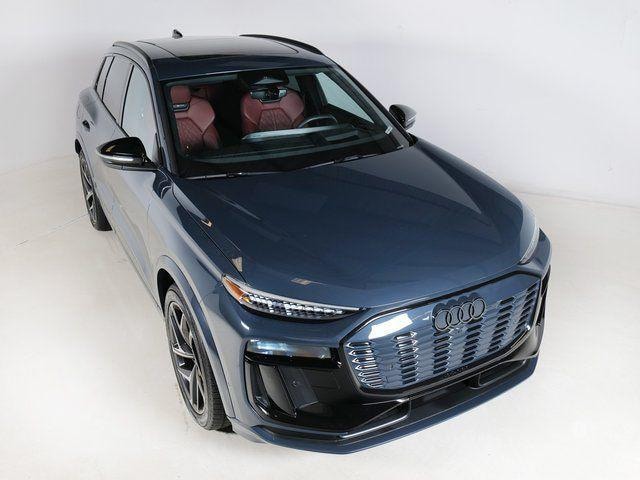 2025 Audi SQ6 e-tron