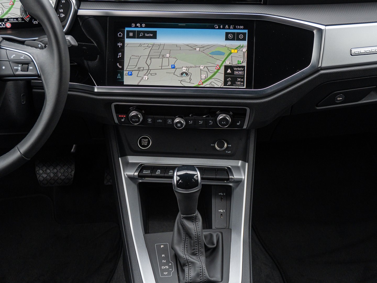 Bild über Audi Q3 Sportback 40 TFSI quattro S tronic - für weitere Informationen kontaktieren Sie den Audi Partner