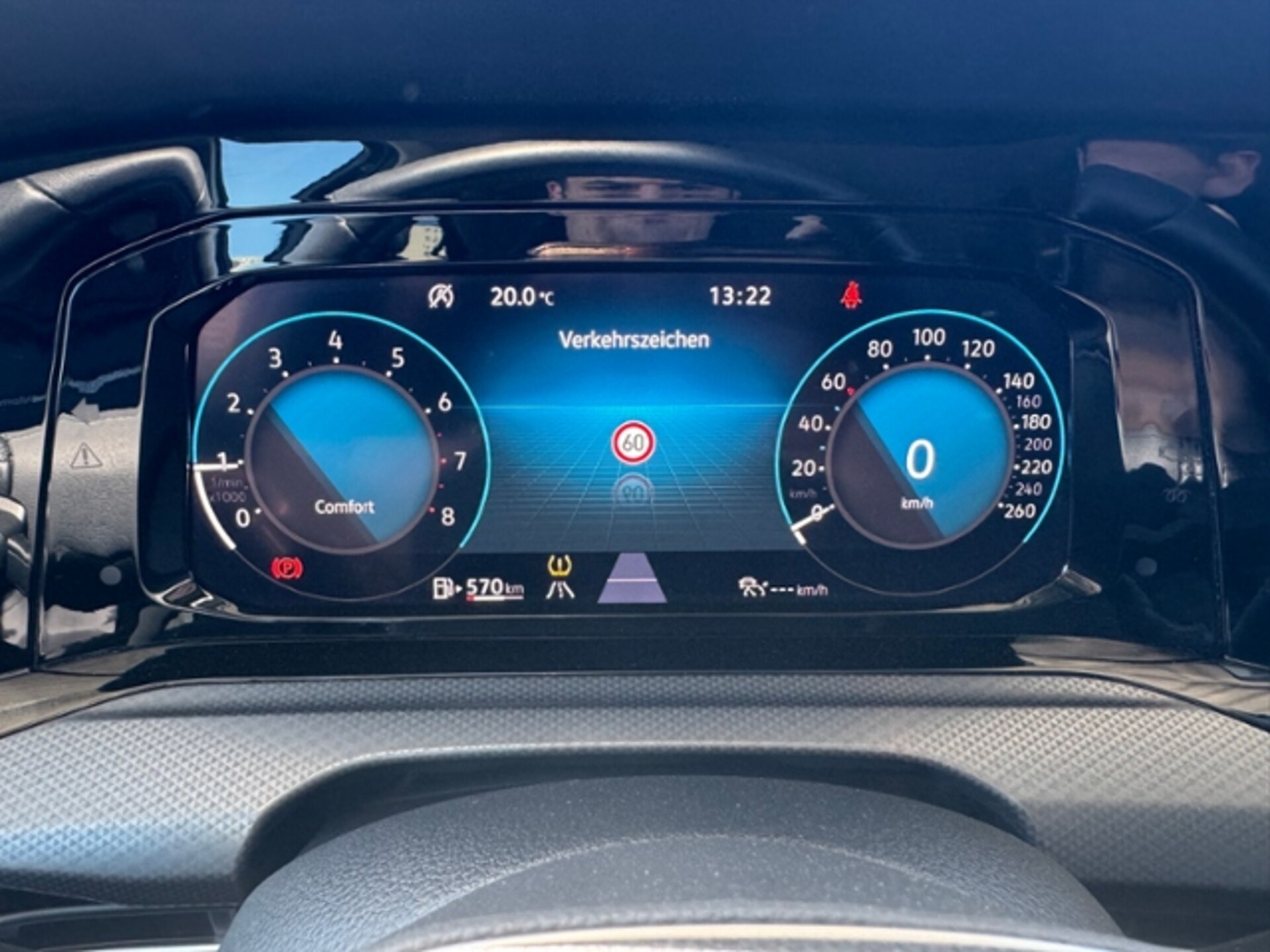Volkswagen Golf Active