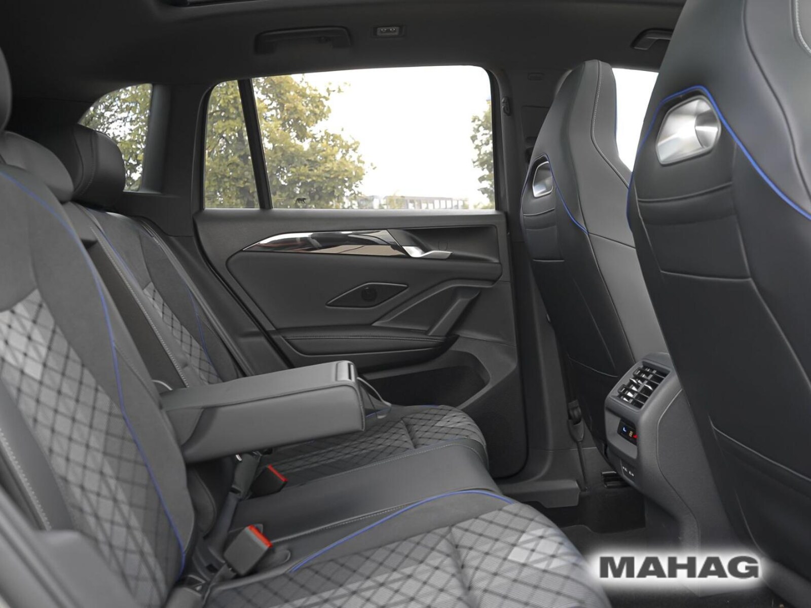 Volkswagen Tiguan – Bild 18