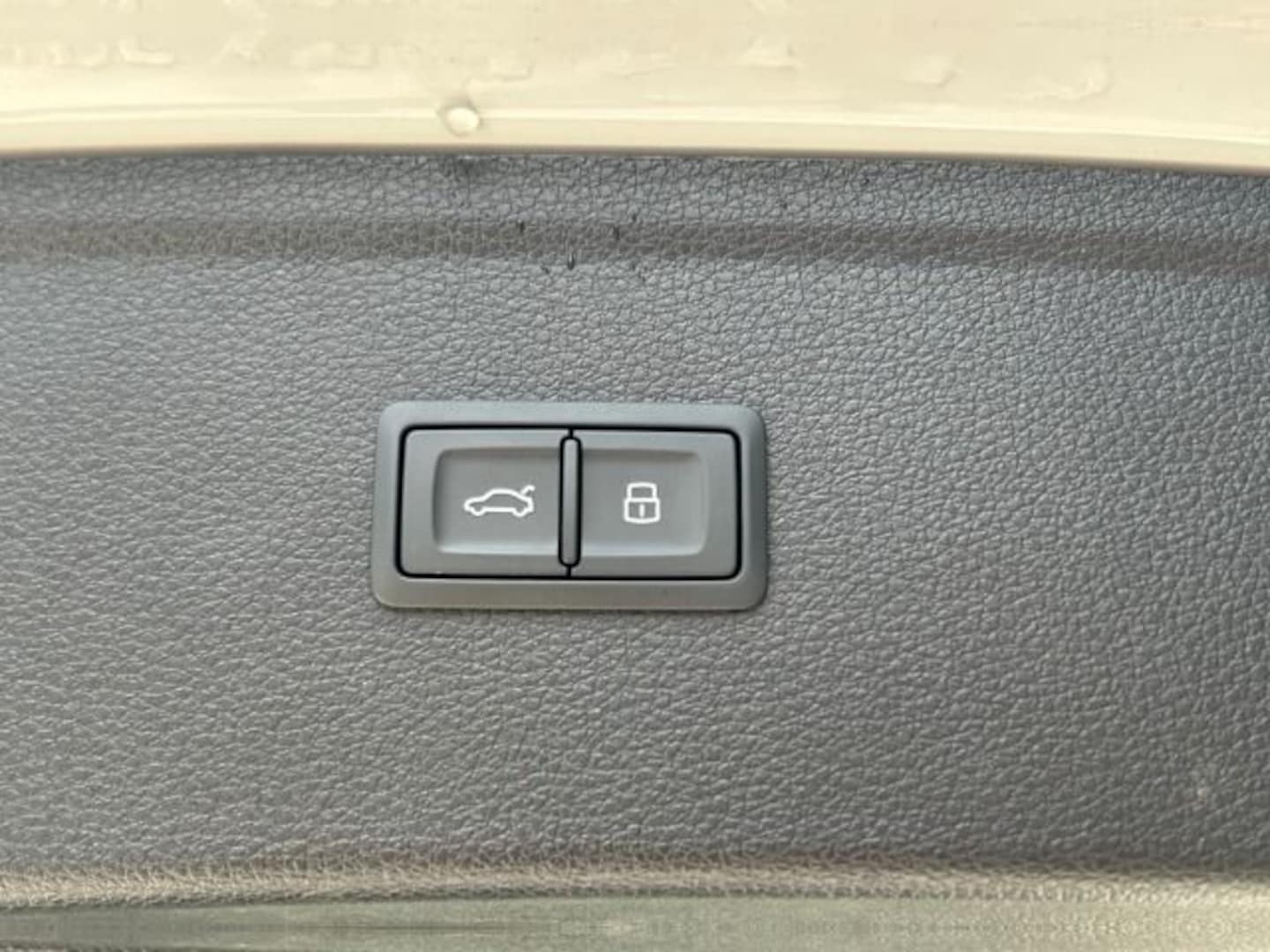 Bild über Audi Q5 40 TDI quattro S tronic - für weitere Informationen kontaktieren Sie den Audi Partner