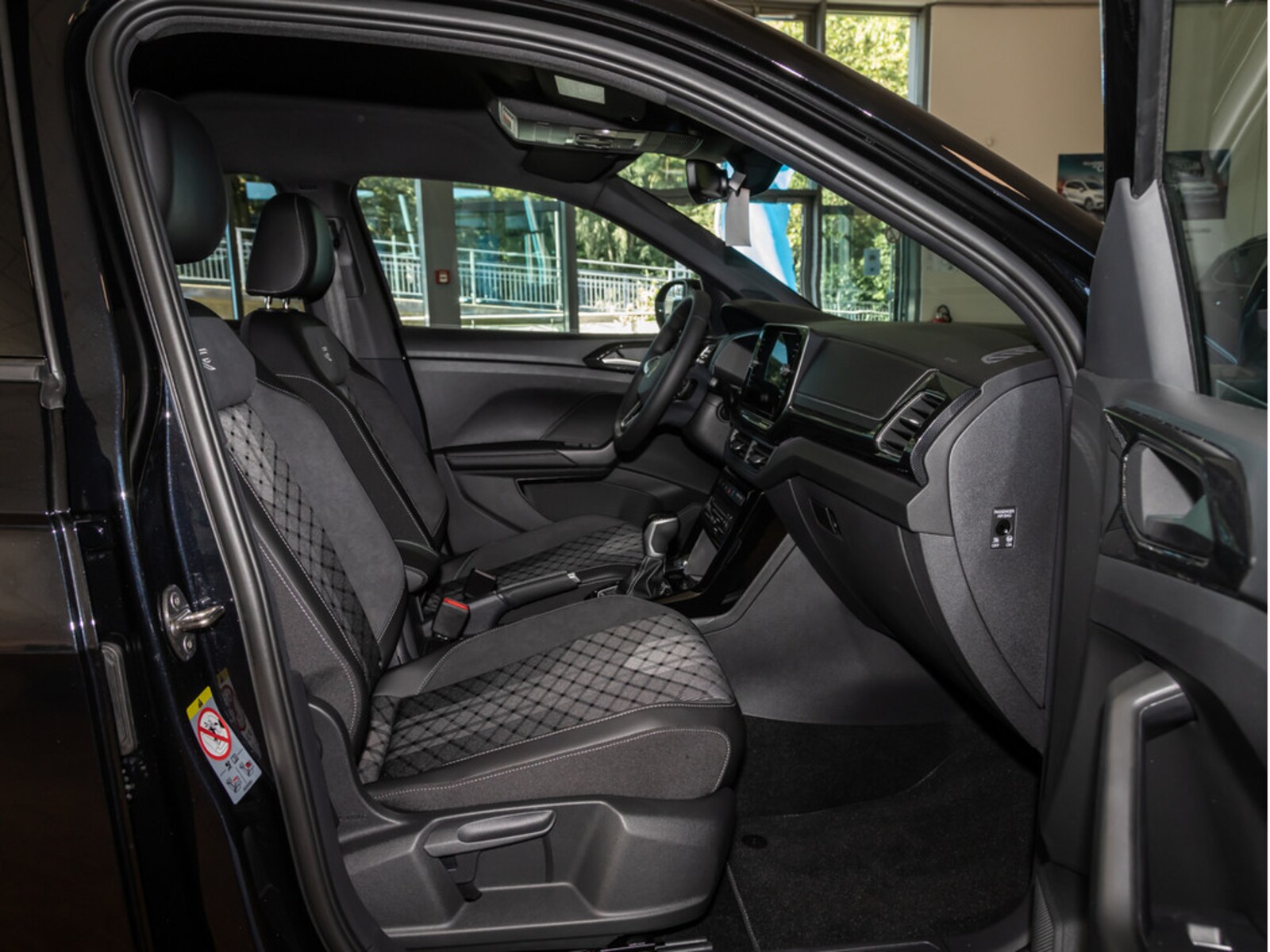 Volkswagen T-Cross – Bild 8