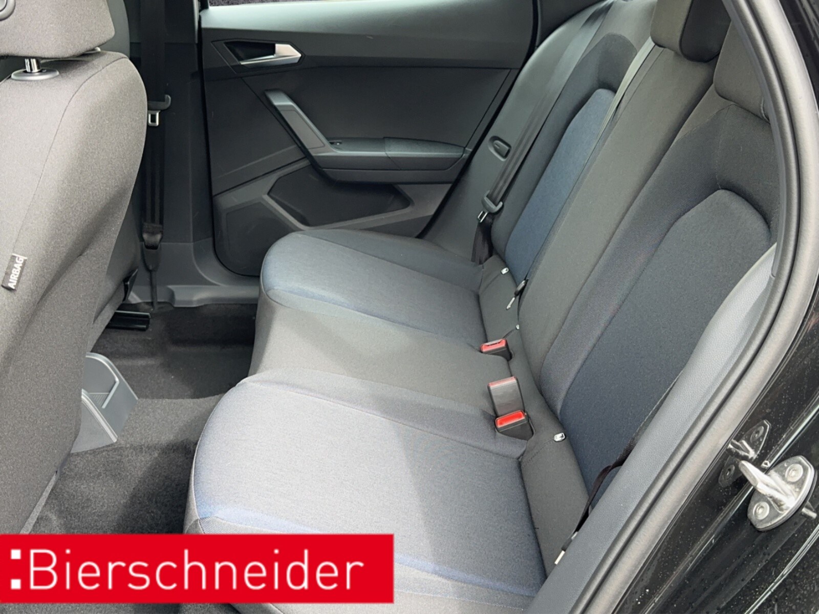 SEAT Arona – Bild 11