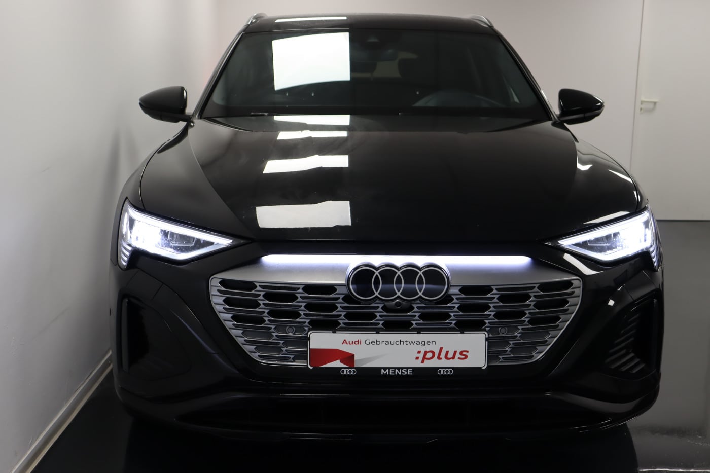 Image about Audi Q8 Sportback e-tron S line 55 e-tron quattro