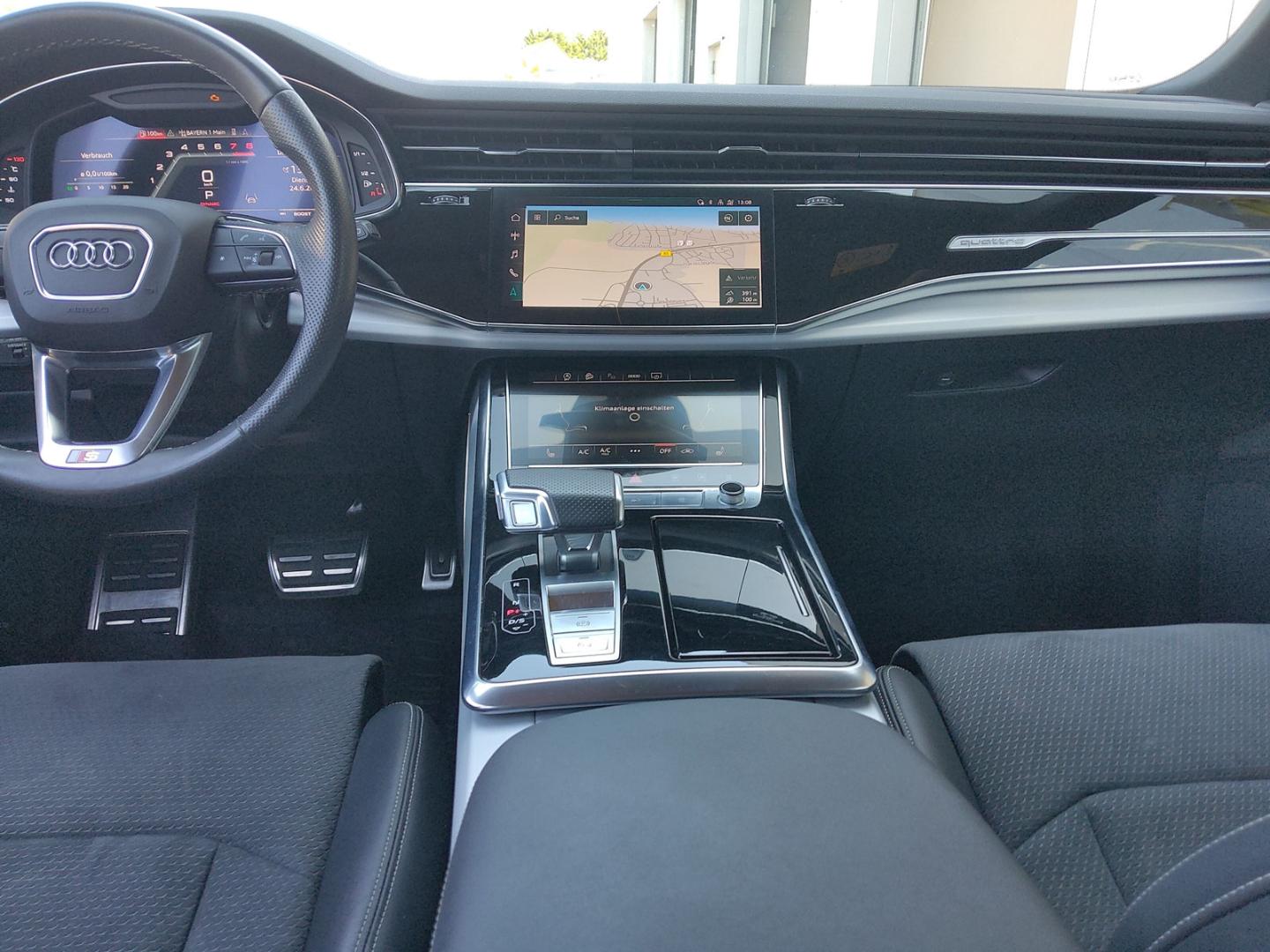 Image about Audi SQ8 TFSI quattro tiptronic