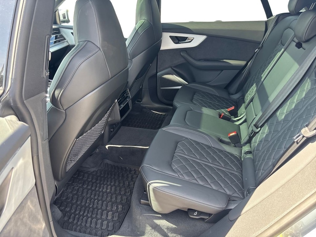 Bild som visar Audi Q8 SUV Q8 SUV 50 TDI quattro 286 hk tiptronic - för mer information kontakta din Audi Partner