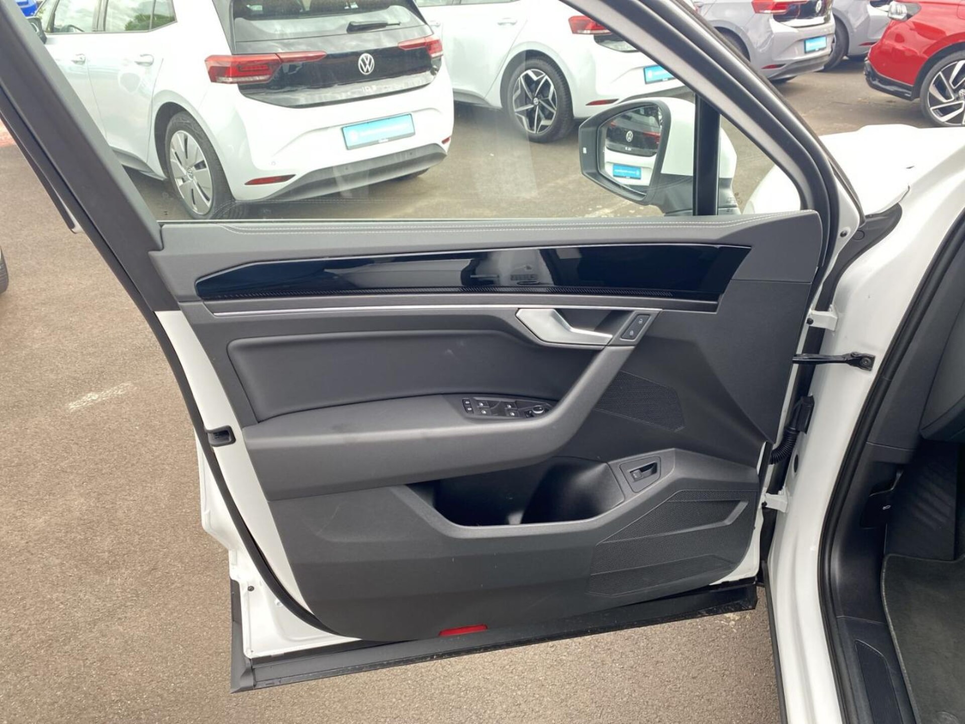 Volkswagen Touareg Basis-Modell