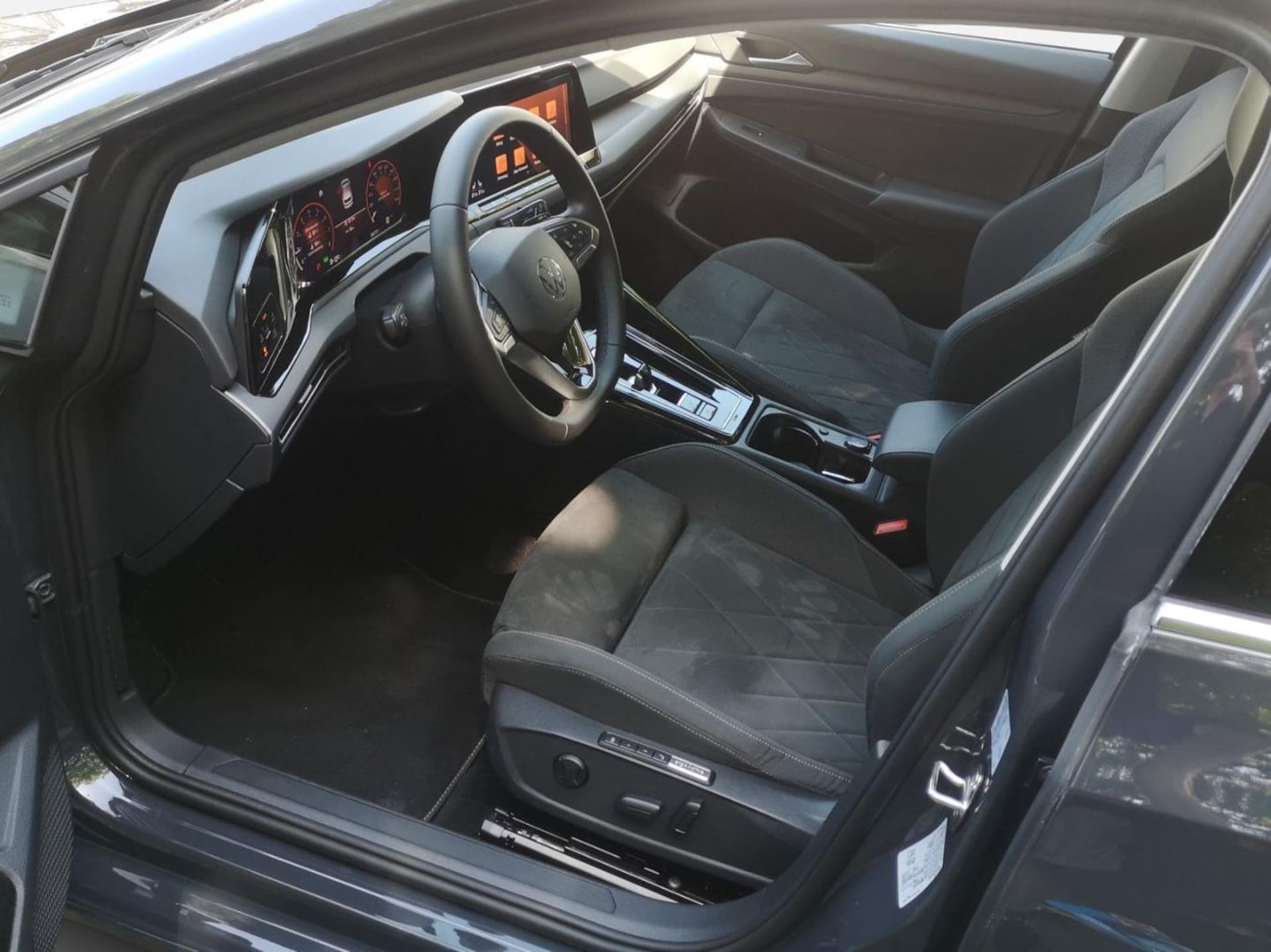 Volkswagen Golf Style