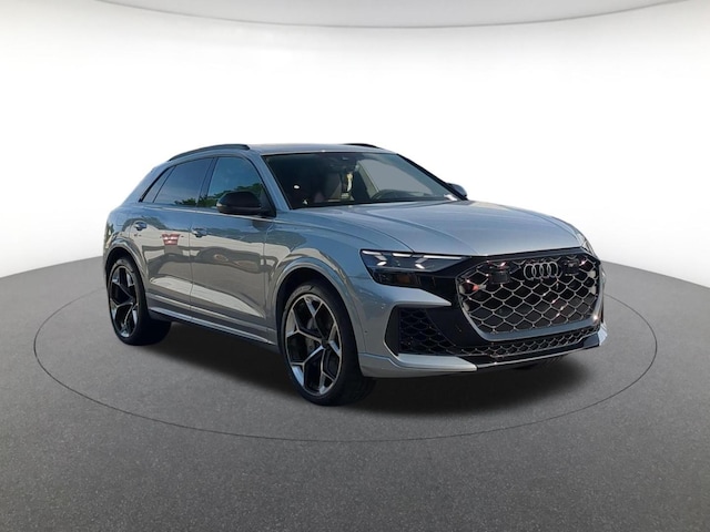2026 Audi RS Q8 SUV performance