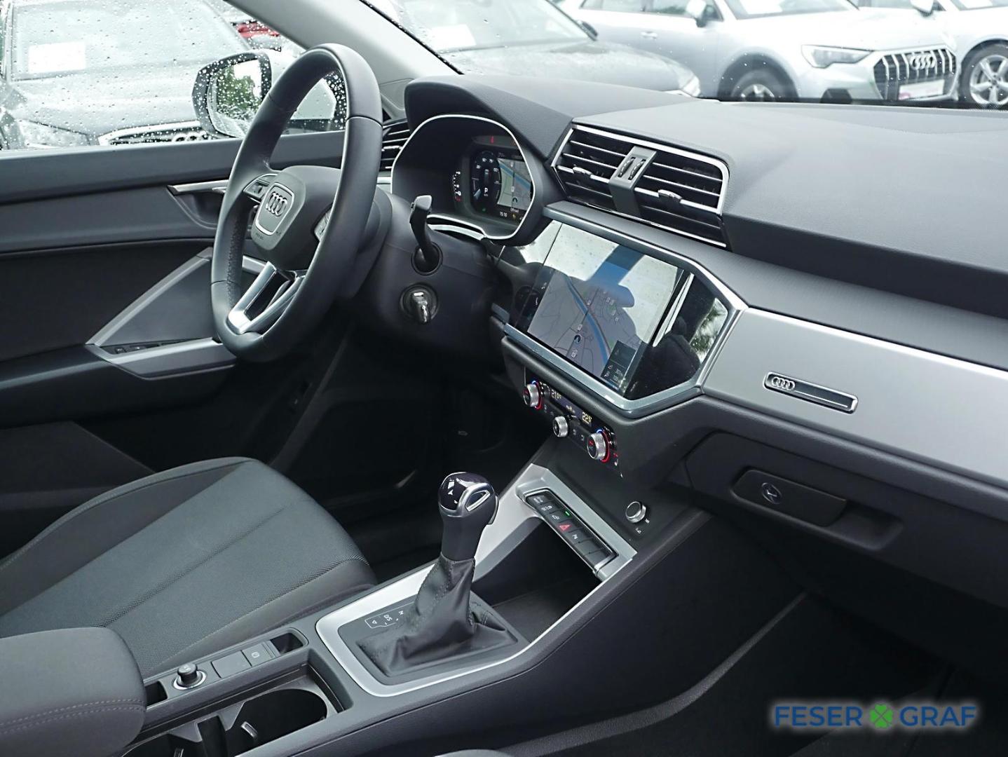 Image about Audi Q3 TFSI e 45 TFSI e S tronic