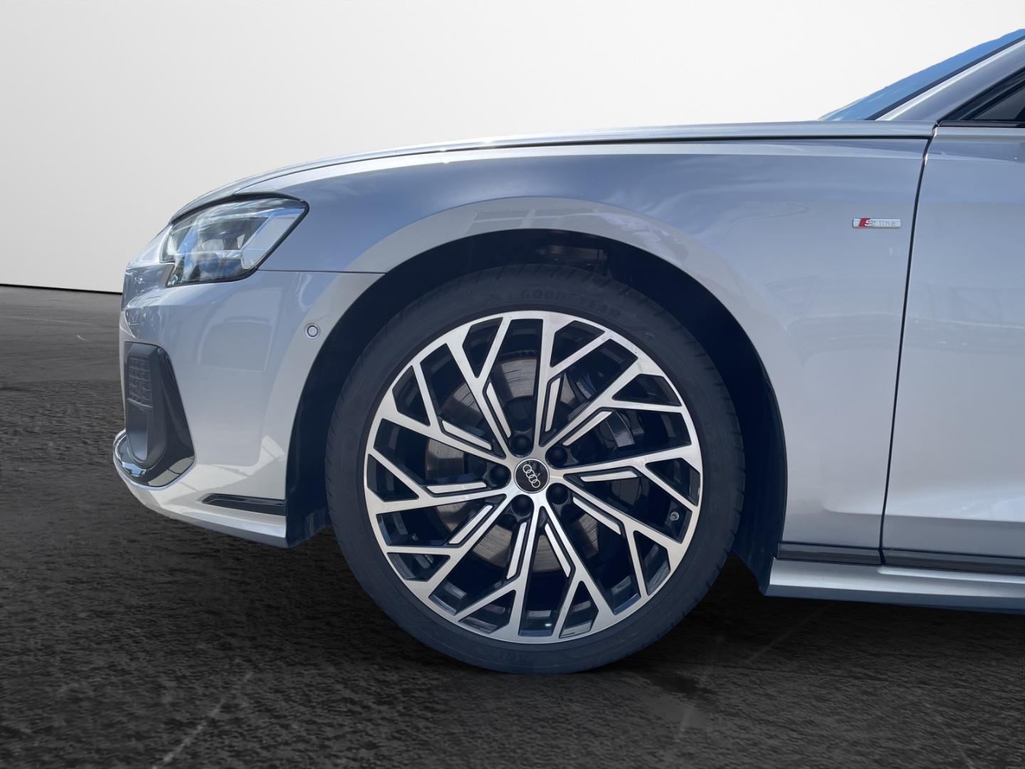 Image about Audi A8 L 60 TFSI quattro tiptronic