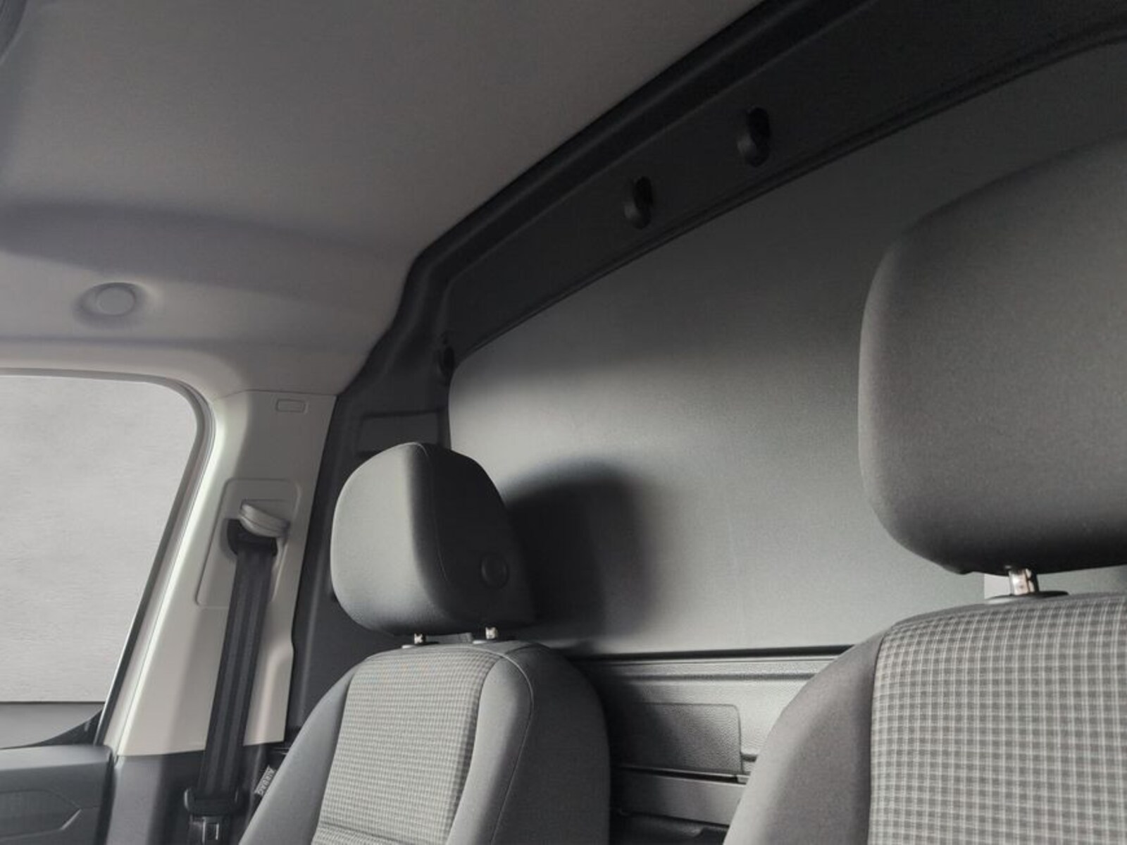Volkswagen Caddy Cargo – Bild 16
