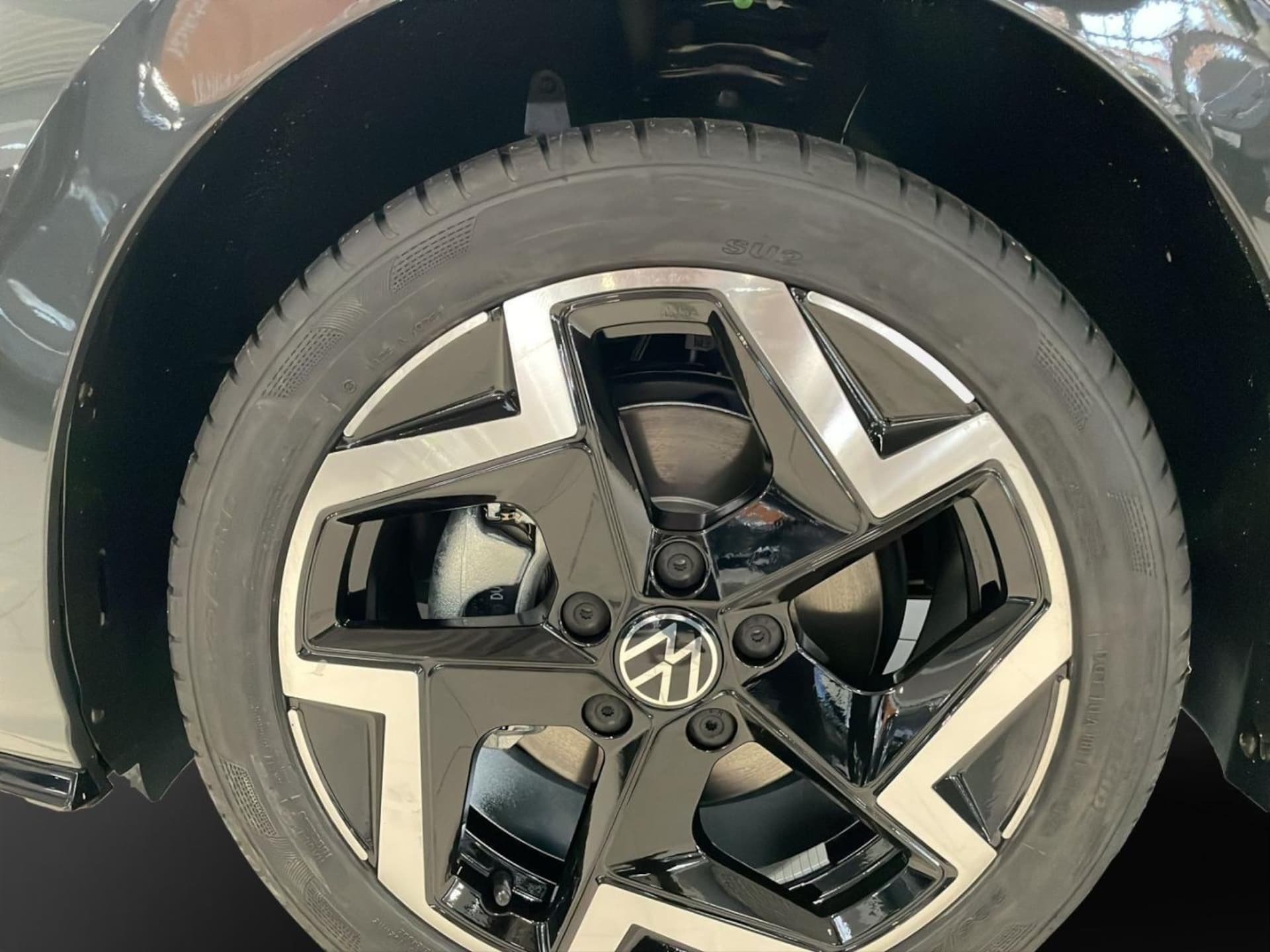 Volkswagen Golf R-Line