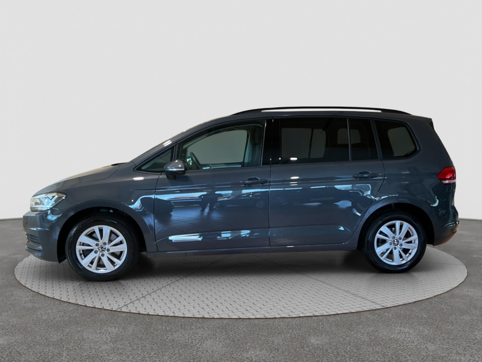 Volkswagen Touran – Bild 8