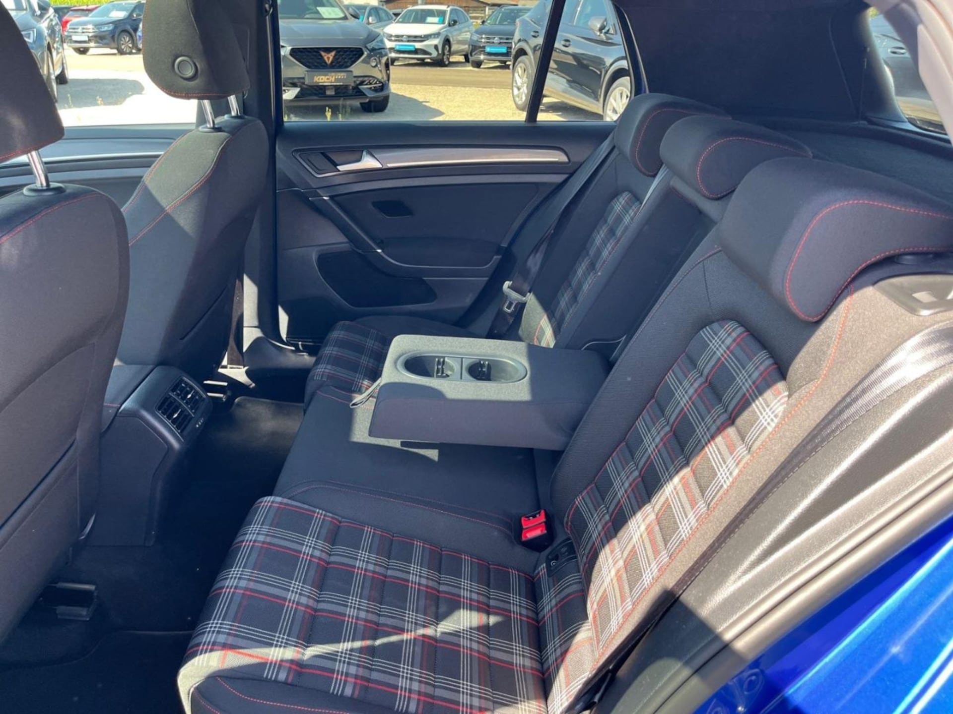 Volkswagen Golf GTI