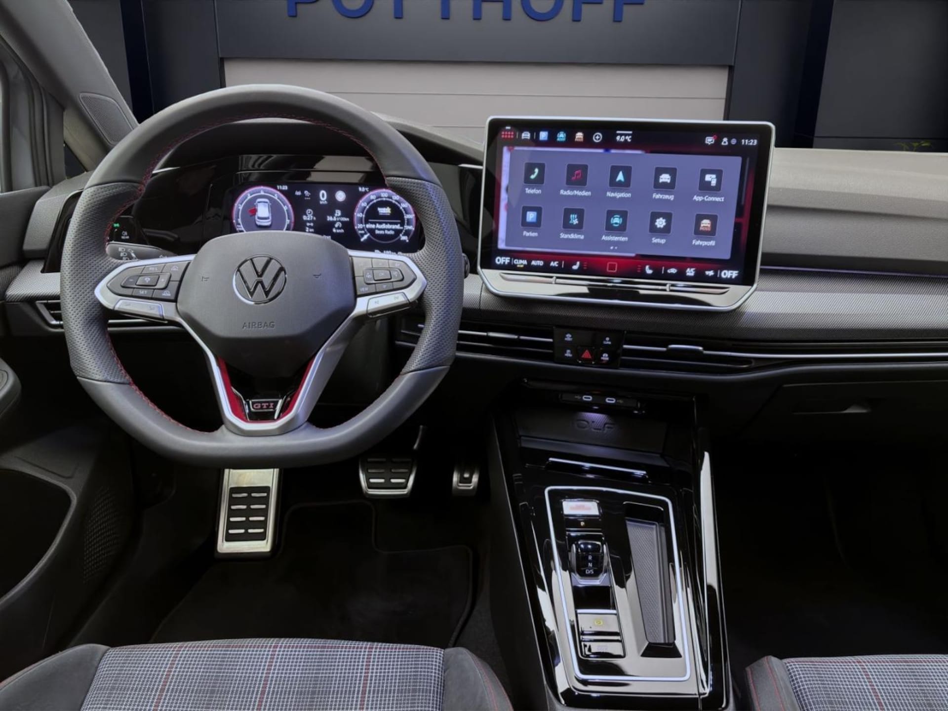 Volkswagen Golf GTI