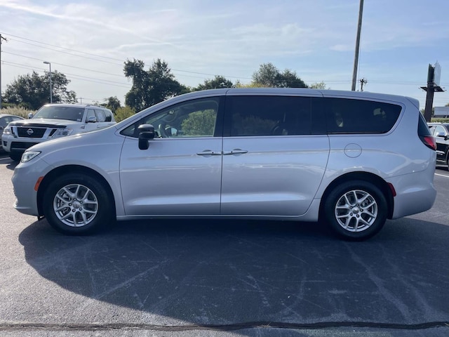 2024 Chrysler Pacifica