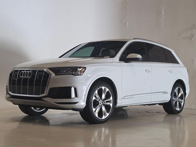 Photo of 2023 Audi Q7
