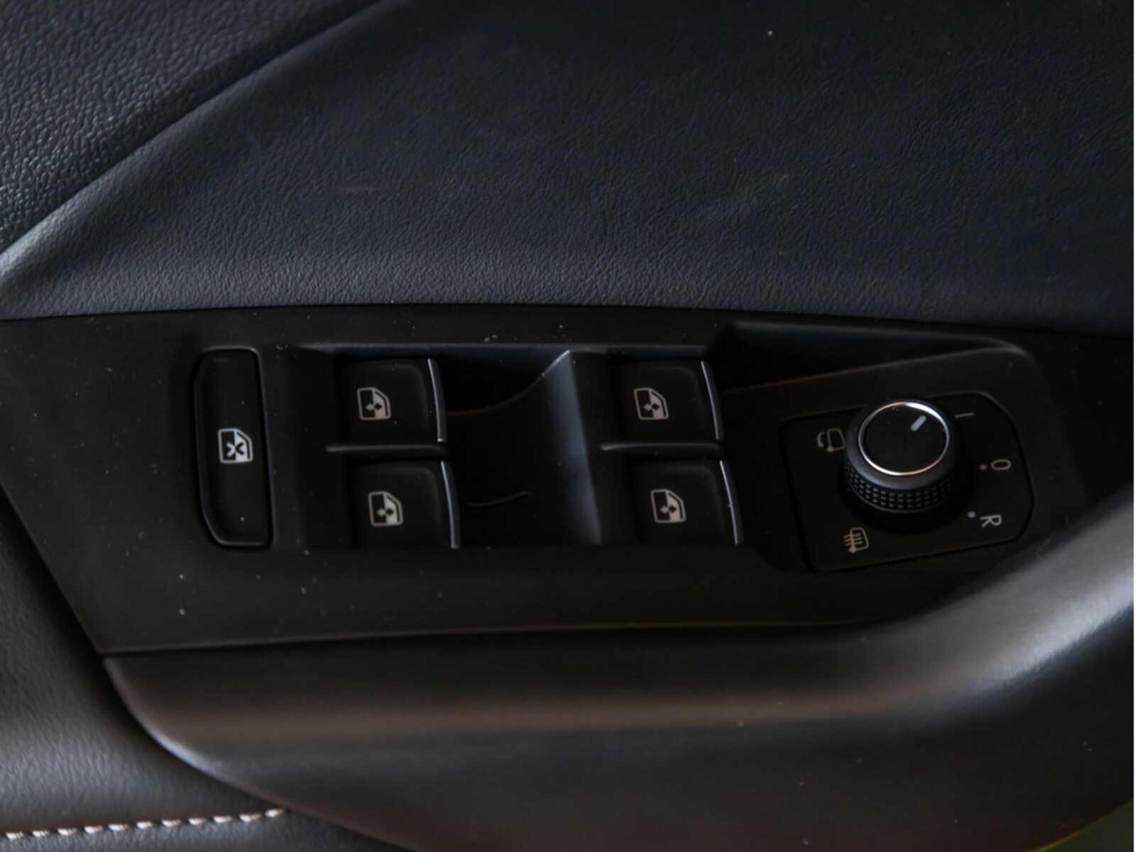Volkswagen T-Cross – Bild 11
