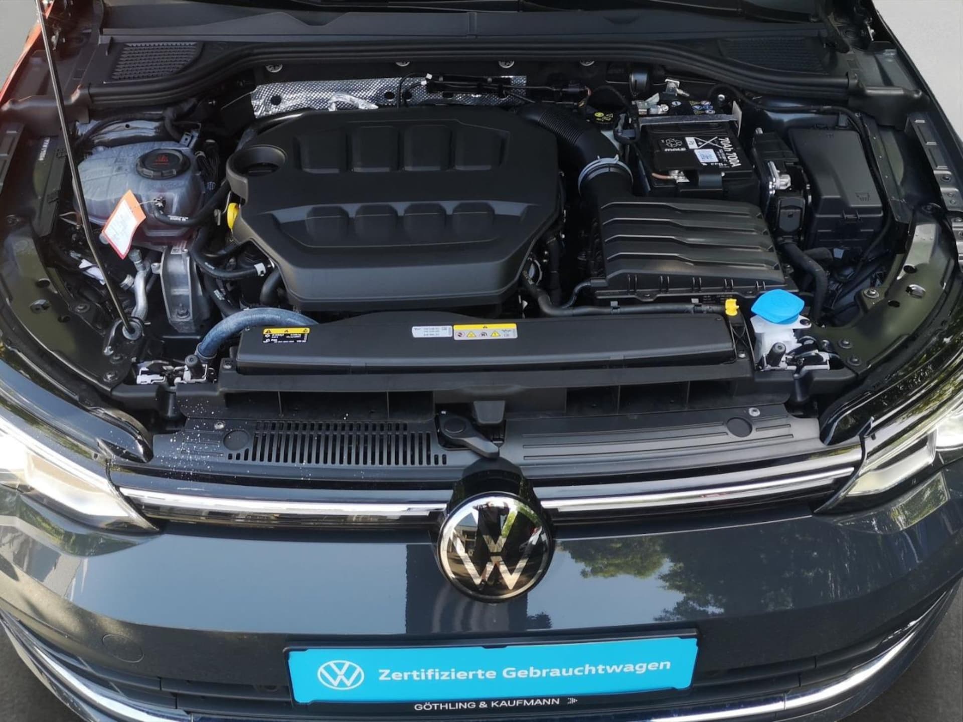 Volkswagen Golf Style