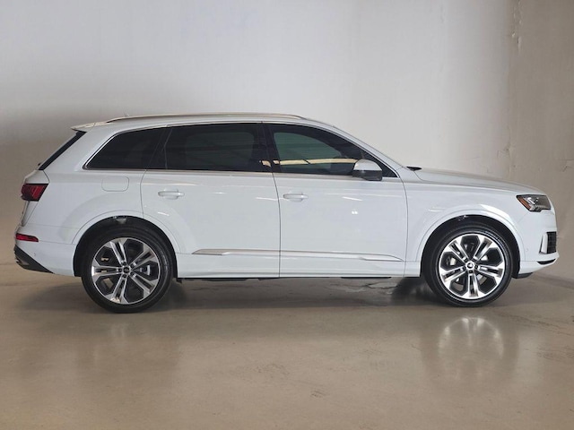 2023 Audi Q7