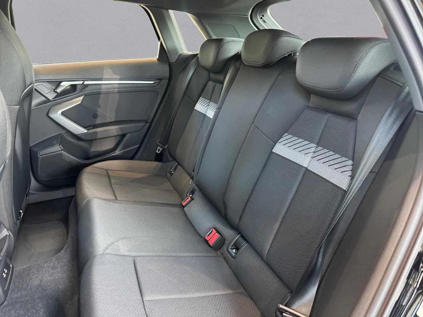 Bild über Audi A3 Sportback TFSI 110 kW S tronic - für weitere Informationen kontaktieren Sie den Audi Partner