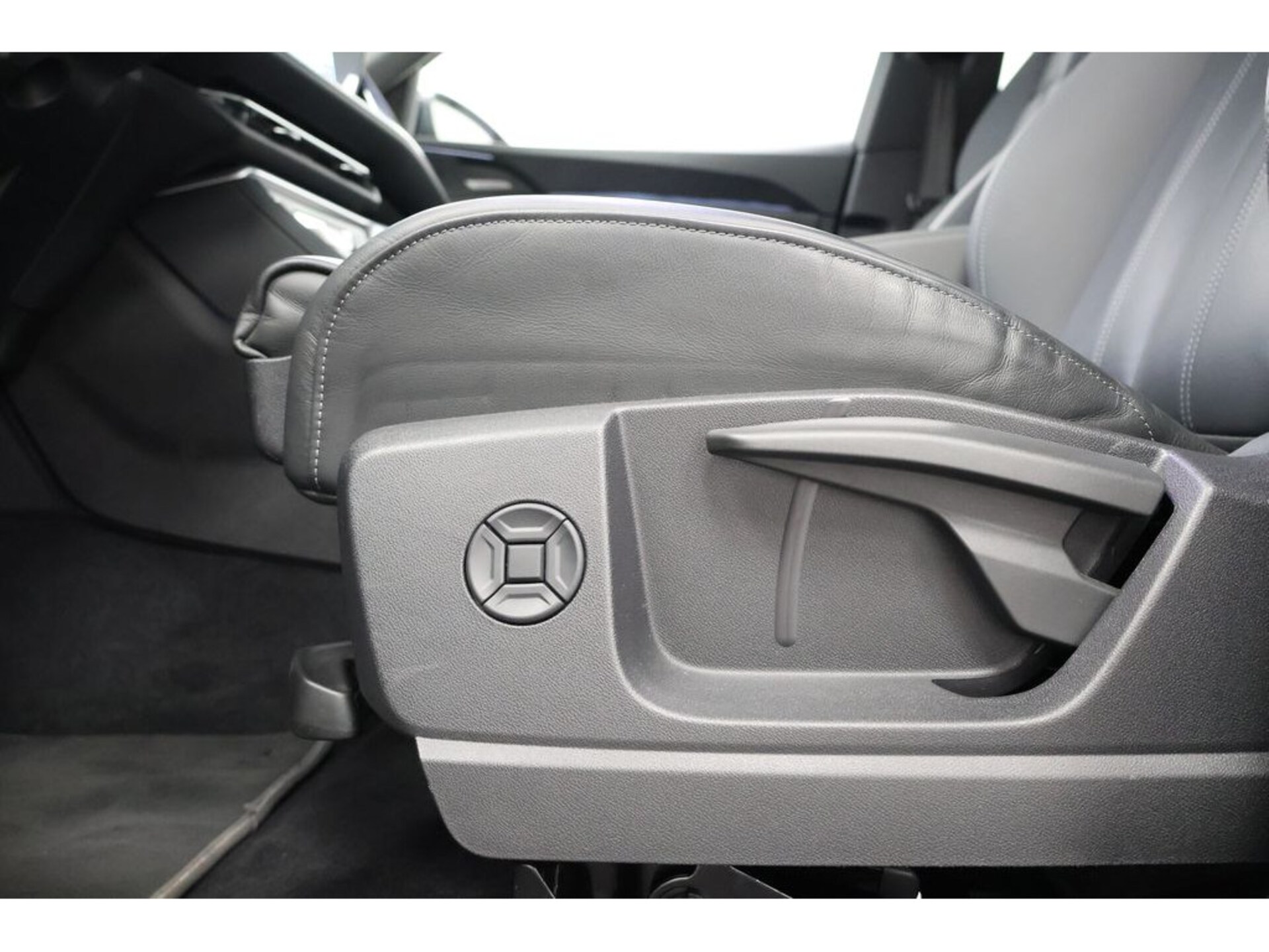Audi Q5 SUV edition one