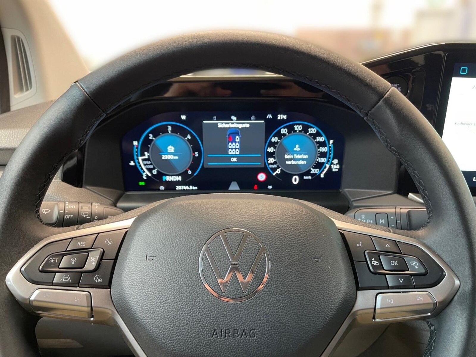 Volkswagen Caravelle – Bild 11