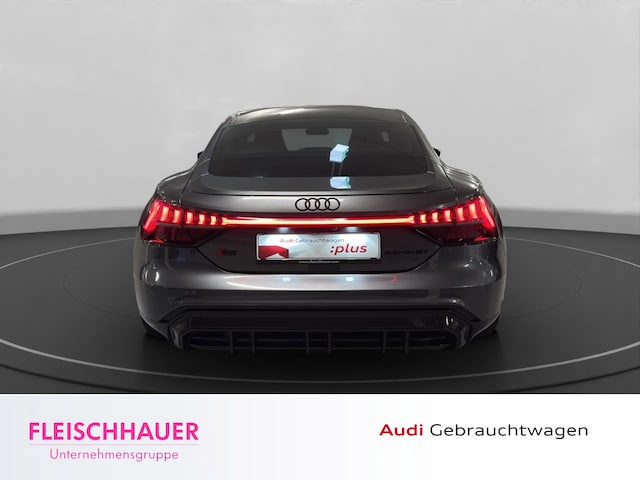 Audi e-tron GT RS