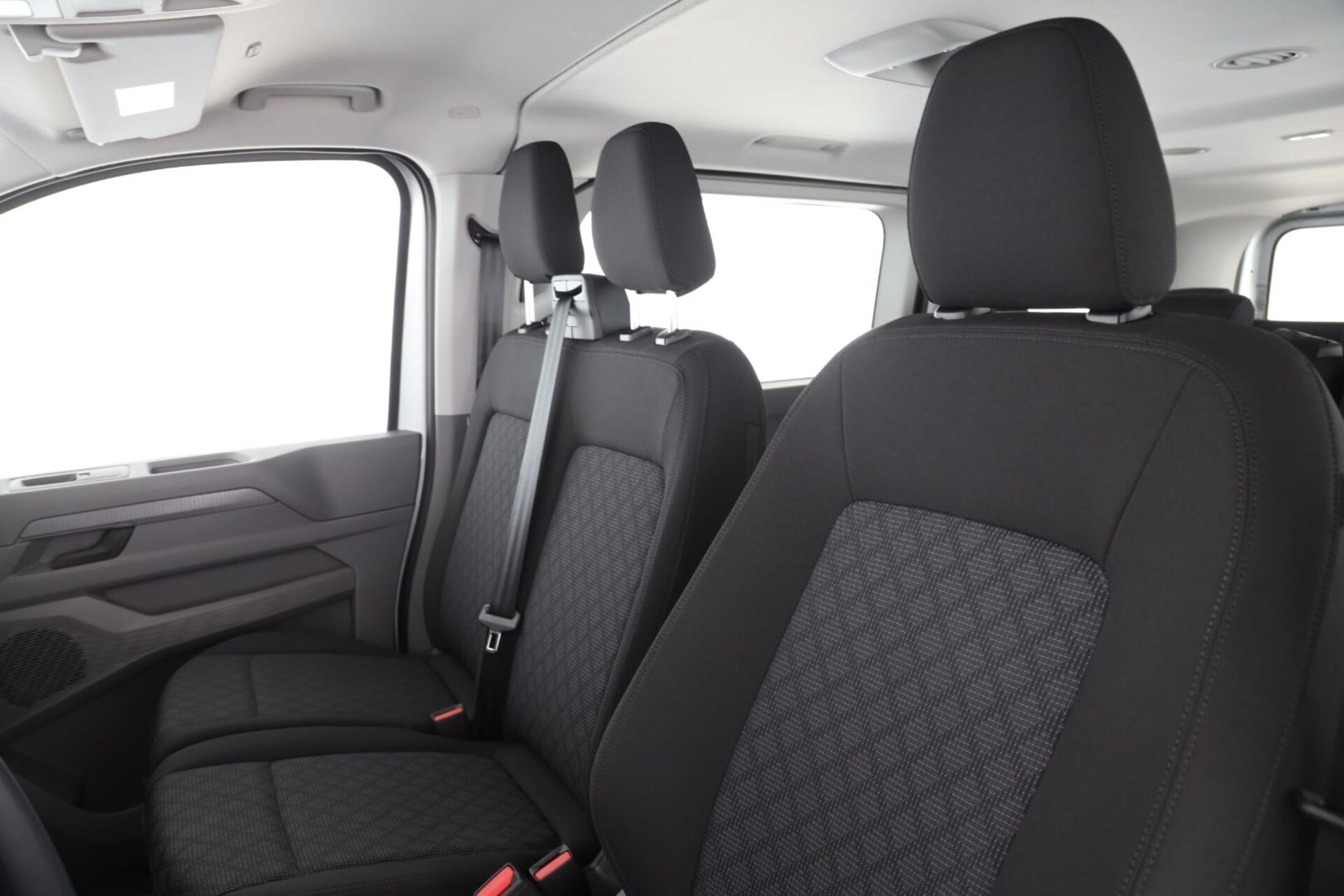 Volkswagen Transporter Kombi kurzer Radstand