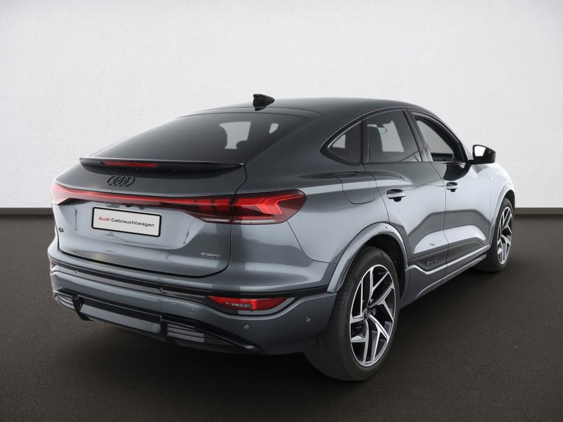 Audi Q6 Sportback e-tron