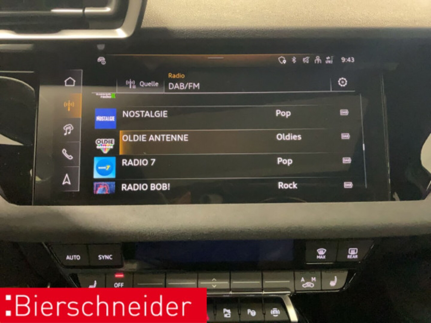Bild über Audi RS 3 Sportback TFSI quattro 294 kW S tronic - für weitere Informationen kontaktieren Sie den Audi Partner