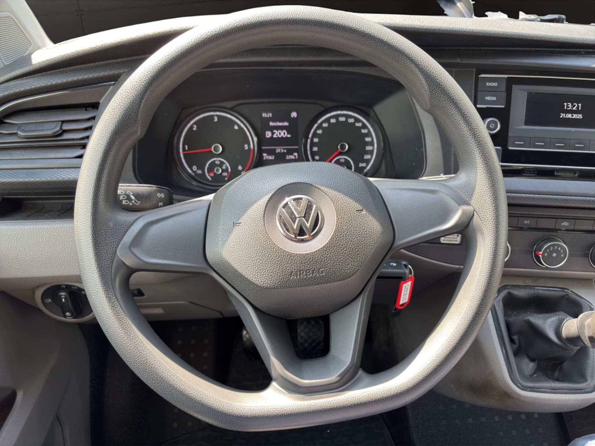 Volkswagen T6.1 Transporter Pritschenwagen Einzelkabine