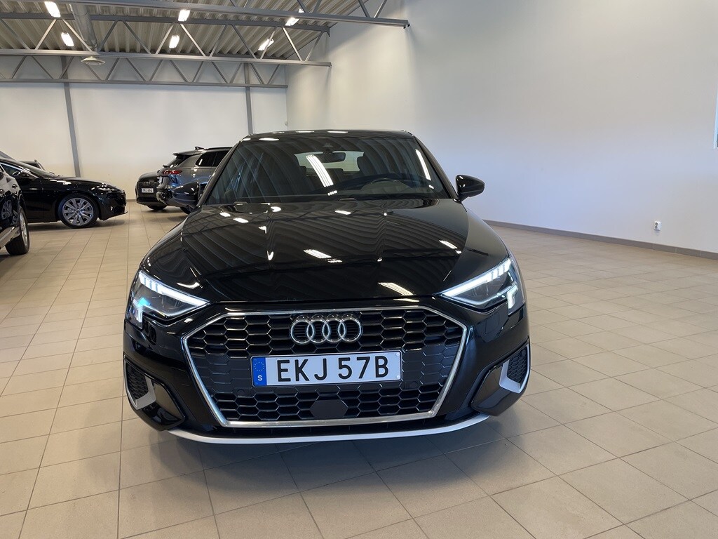 Bild som visar&nbsp;Audi A3 Sportback&nbsp;A3 Sportback 35 TFSI Proline advanced 150 hk S tronic - för mer information kontakta din Audi Partner