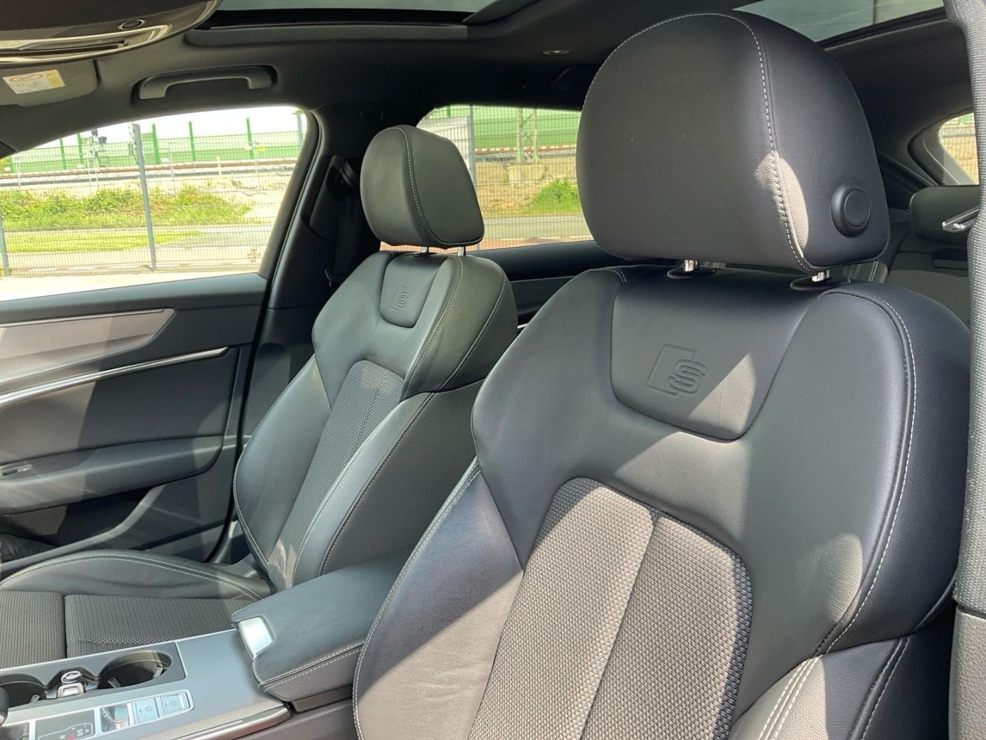 Bild über Audi A6 Avant sport 45 TFSI quattro S tronic - für weitere Informationen kontaktieren Sie den Audi Partner