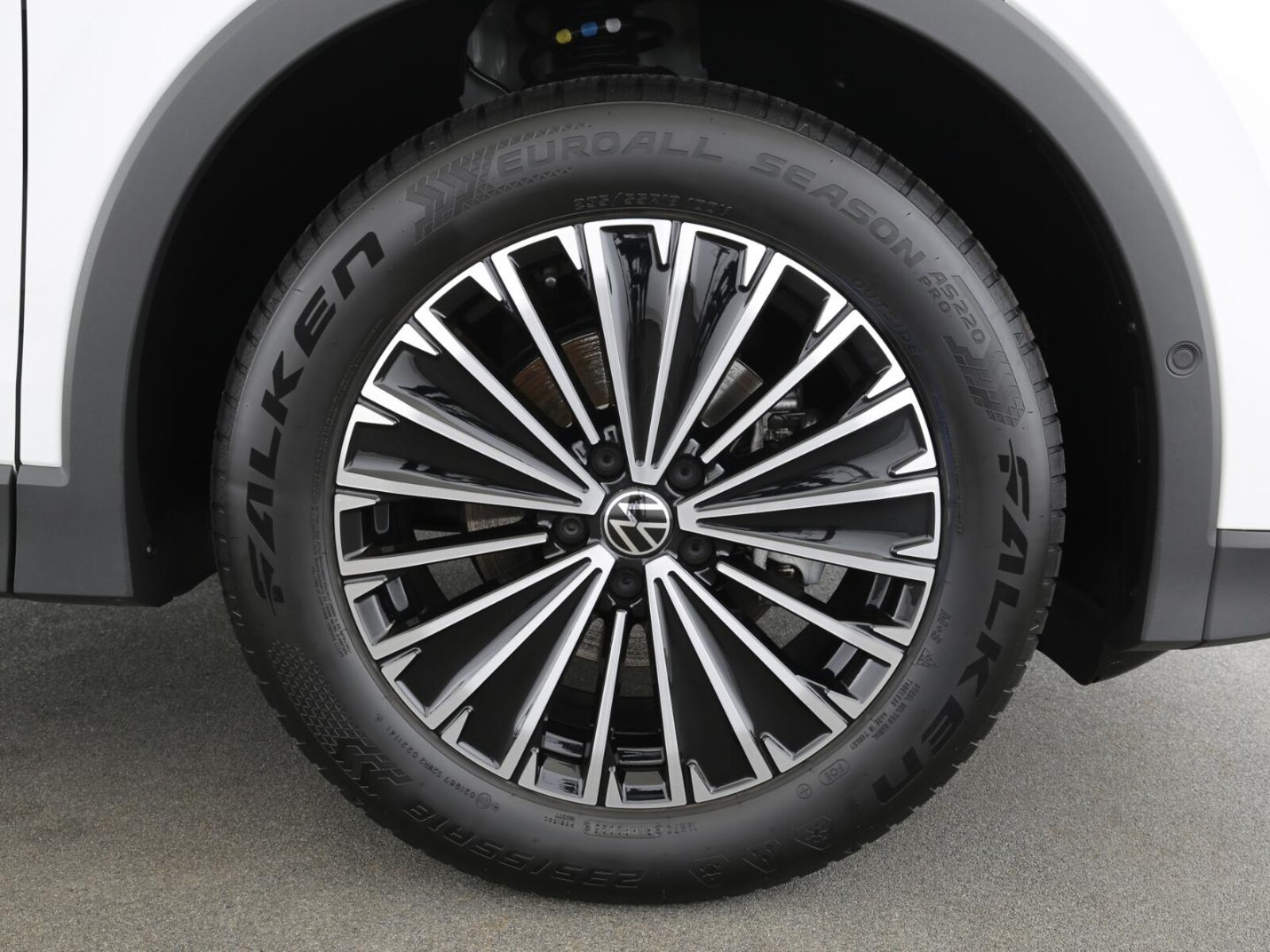 Volkswagen Tiguan – Bild 23