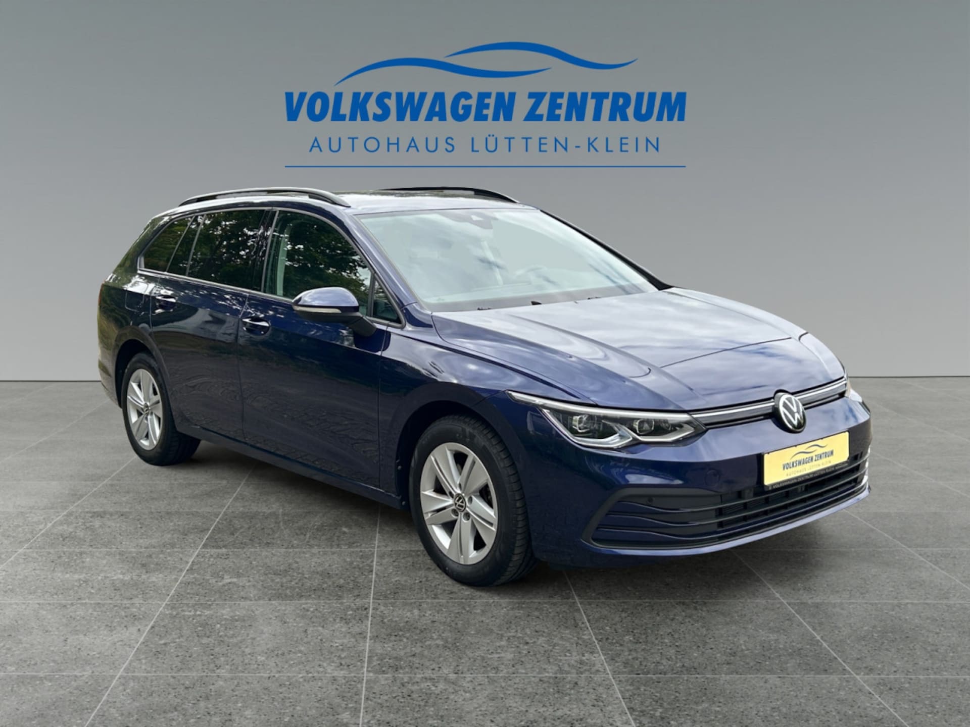 Volkswagen Golf Variant Life