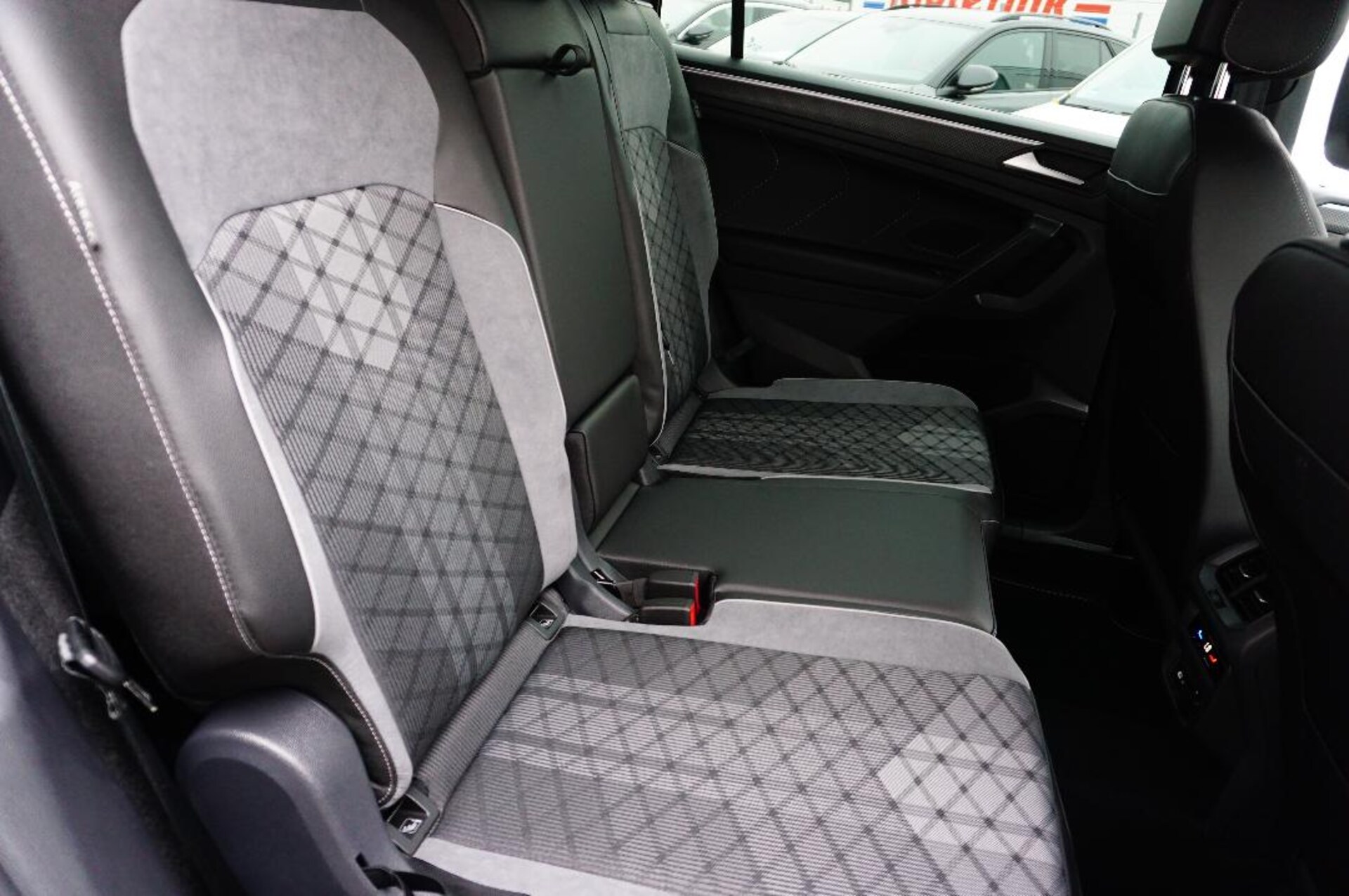 Volkswagen Tiguan Allspace R-Line