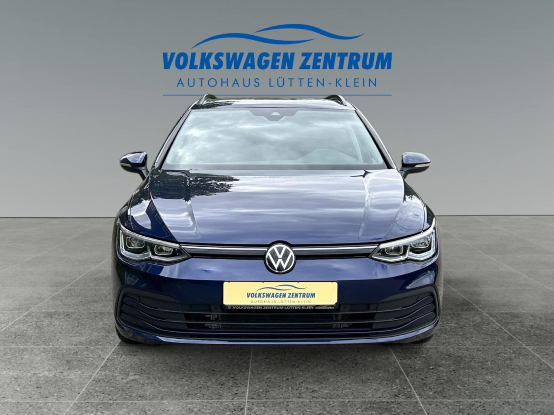 Volkswagen Golf Variant Life