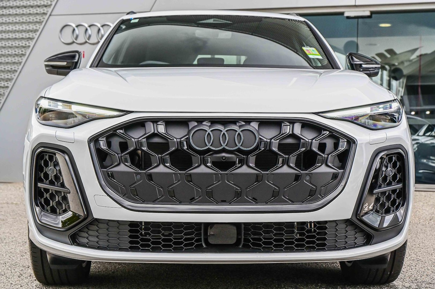 Image about Audi Q5 SUV TDI quattro 150 kW sport