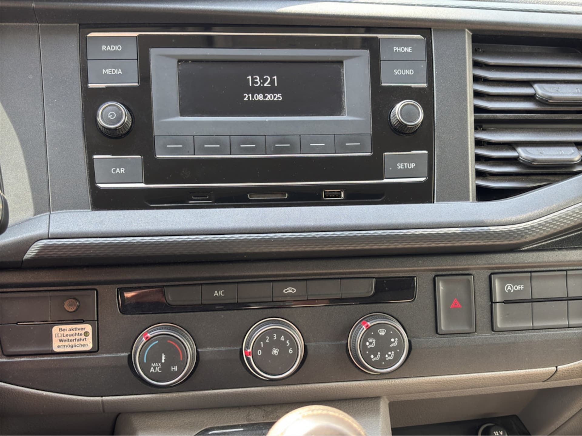 Volkswagen T6.1 Transporter Pritschenwagen Einzelkabine