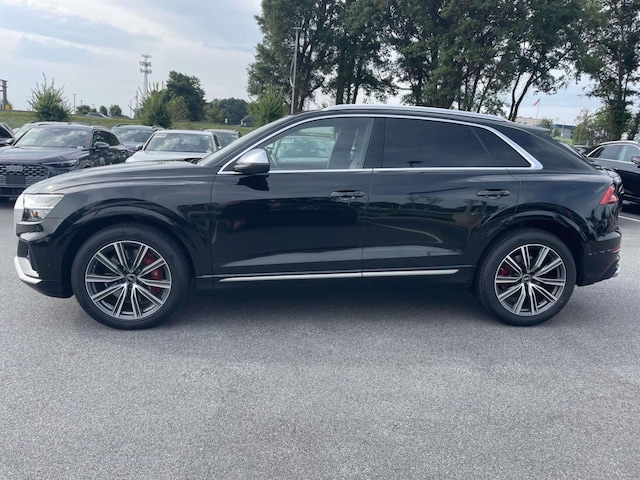2022 Audi SQ8
