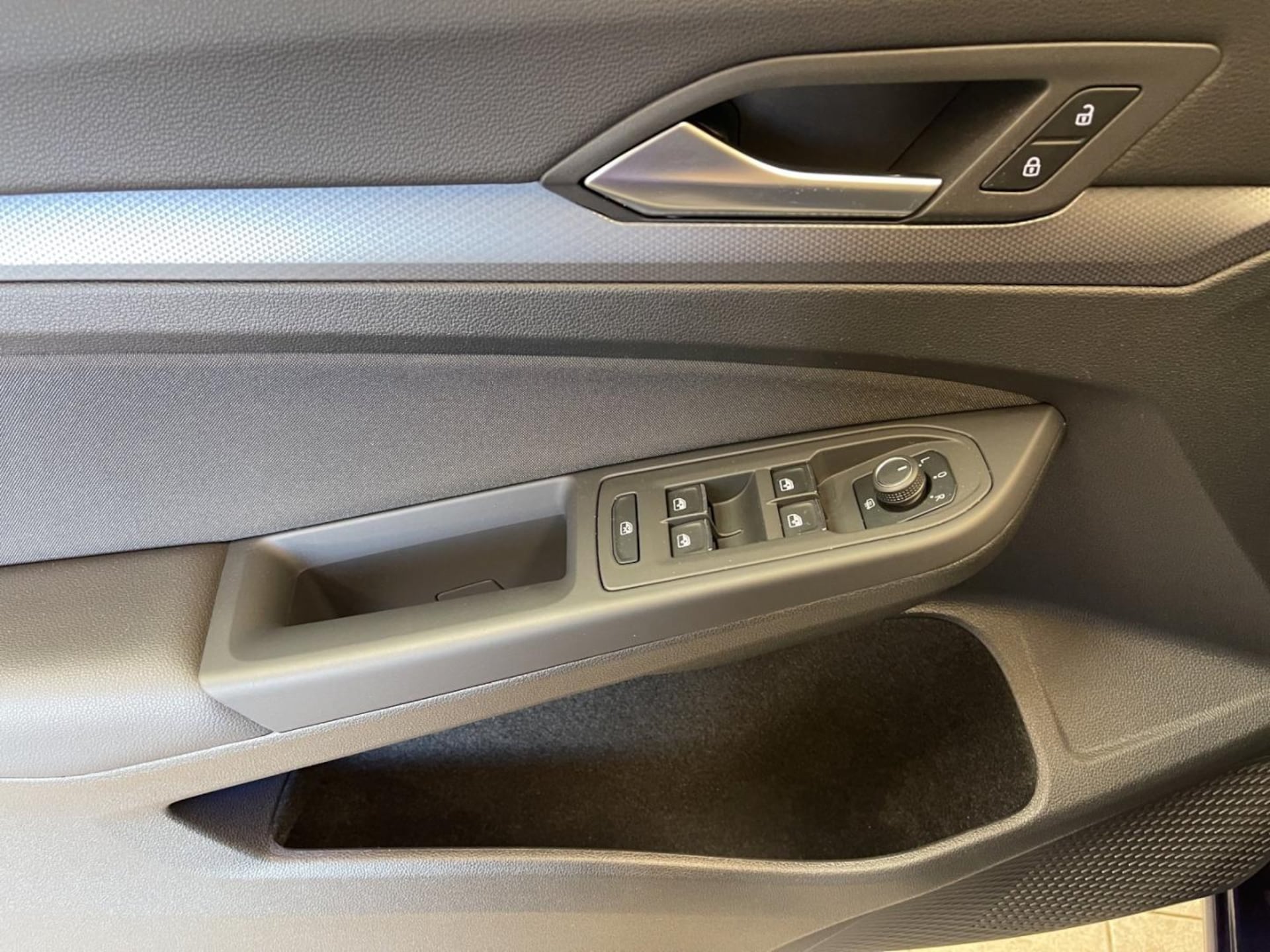 Volkswagen Golf Active
