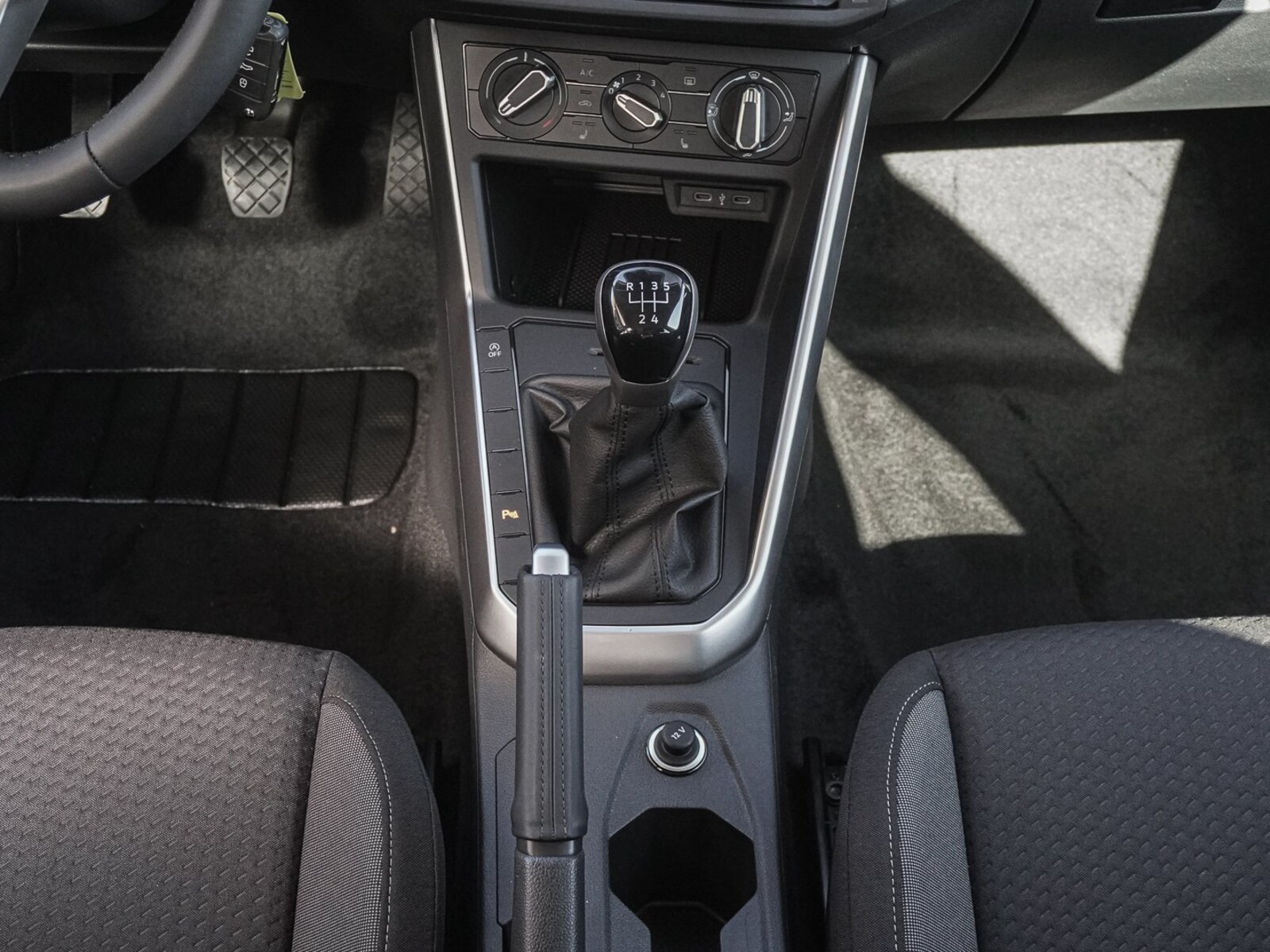 Volkswagen Polo – Bild 14