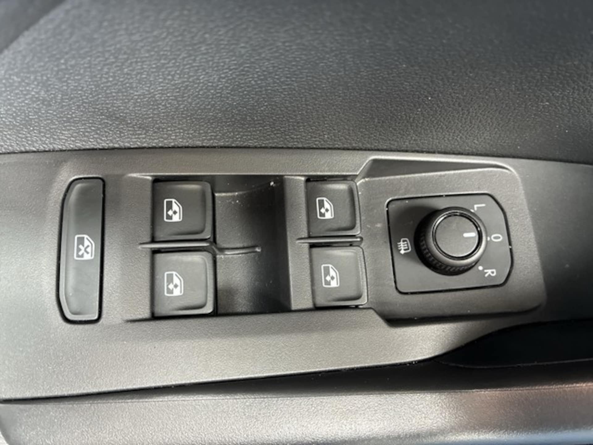 Volkswagen T-Cross Basis-Modell