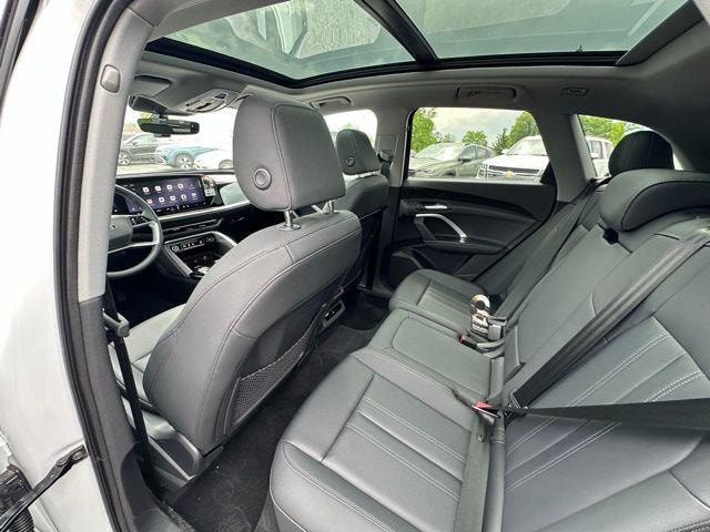 2026 Audi Q5 Premium - Photo 18